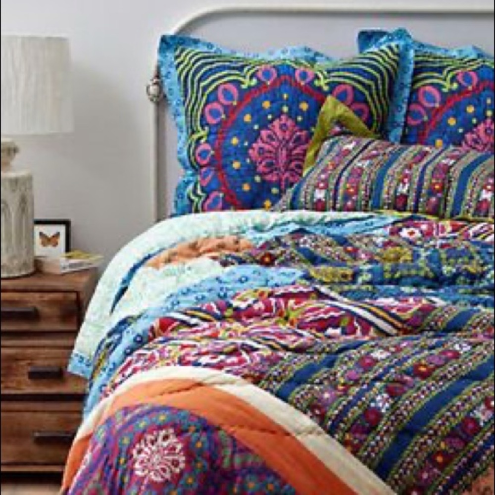 Anthropologie Wildfield Quilt and Pillow Shams